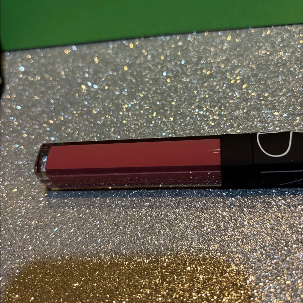 BNIB! NARS Lip Gloss in MYTHIC RED 5696 💋
